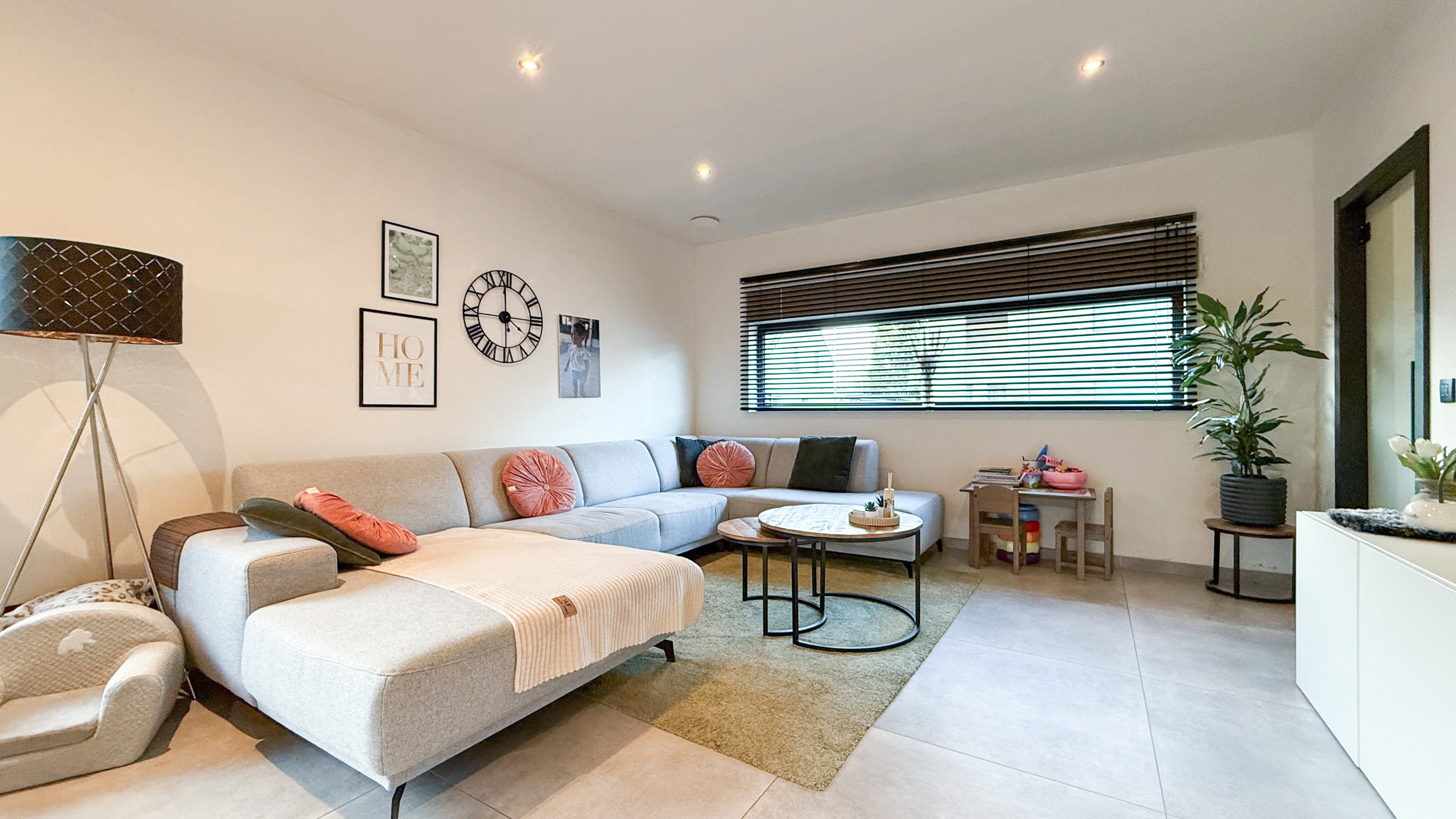 Moderne halfopen bebouwing (3 jaar oud) nabij E313 & E314! - foto 2