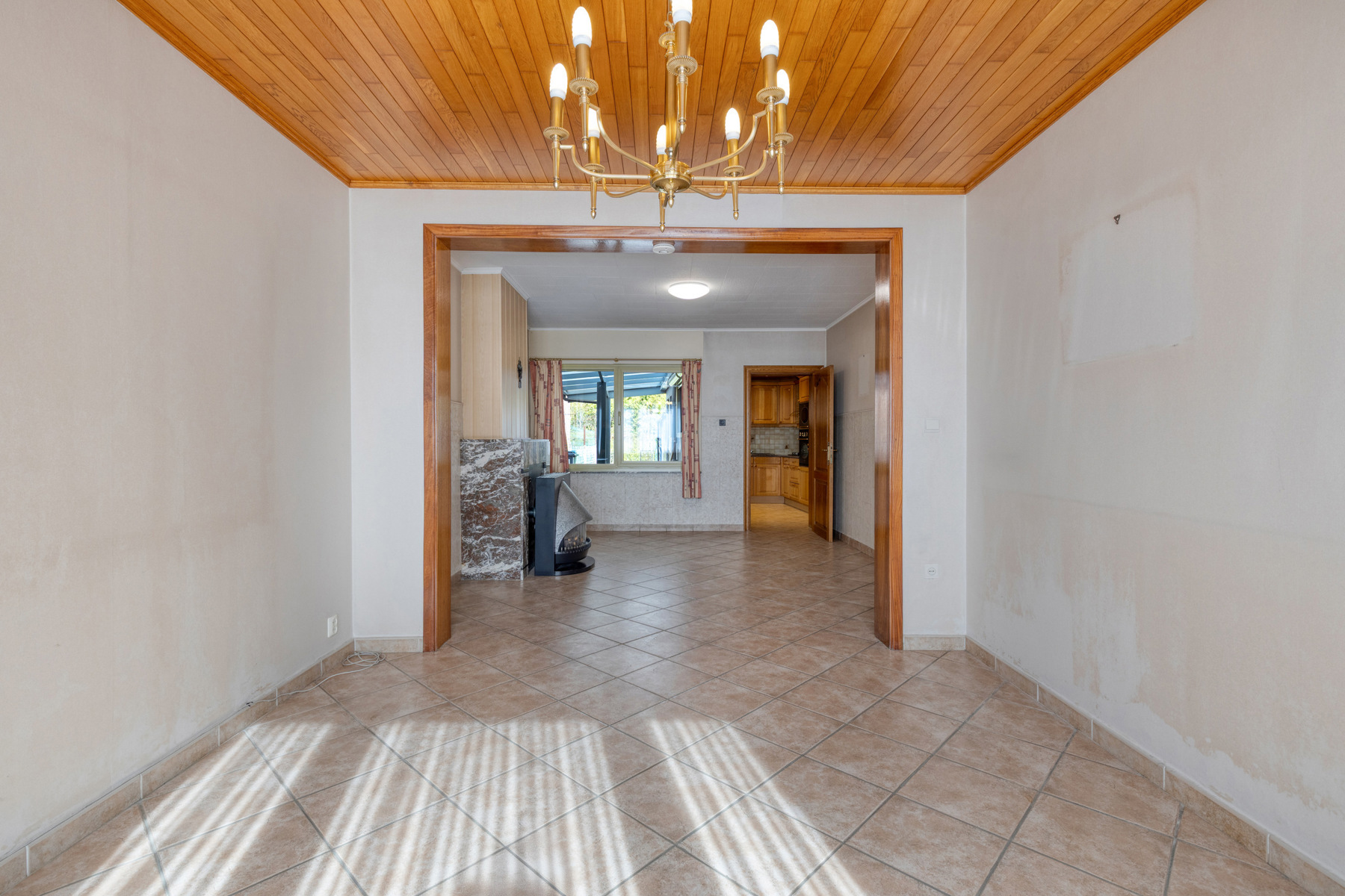 Perfect onderhouden woning met 2 (3) slaapkamers en tuin - foto 5