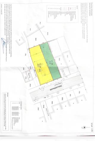 <p><span>ZELDZAME BOUWGROND TE KOOP AARTSELAAR</span></p><p><span>Bouw uw droomwoning op een toplocatie in Aartselaar.</span></p><p><span>In de rustige en residentiële Zwaluwenlaan bevindt zich deze uitzonderlijke bouwgrond voor </span><span>gesloten bebouwing</span><span> een zeldzaam aanbod in een van de meest gegeerde woonomgevingen van de Antwerpse Zuidrand.</span></p><p><span>Bouwmogelijkheden:</span></p><ul><li><span>Gesloten bebouwing </span></li></ul><p><span>Maximale gevelbreedte: </span><span>6,5 meter</span><span> </span></p><ul><li><span>Maximale bouwdiepte: </span><span>13 meter</span><span> </span></li><li><span>Maximale kroonlijsthoogte: </span><span>8,5 meter</span><span> </span></li></ul><h3><span>Waarom Aartselaar?</span></h3><p><span>Aartselaar combineert een groene, rustige woonomgeving met een uitstekende bereikbaarheid. Dankzij de nabijheid van de A12 en E19 zijn </span><span>Antwerpen</span><span>, </span><span>Mechelen</span><span> en </span><span>Brussel</span><span> vlot bereikbaar. Scholen, winkels, sportfaciliteiten en openbaar vervoer bevinden zich op korte afstand.</span></p><p><span>Een unieke kans om een gesloten bebouwing te realiseren op een toplocatie waar bouwgronden schaars zijn.</span></p>