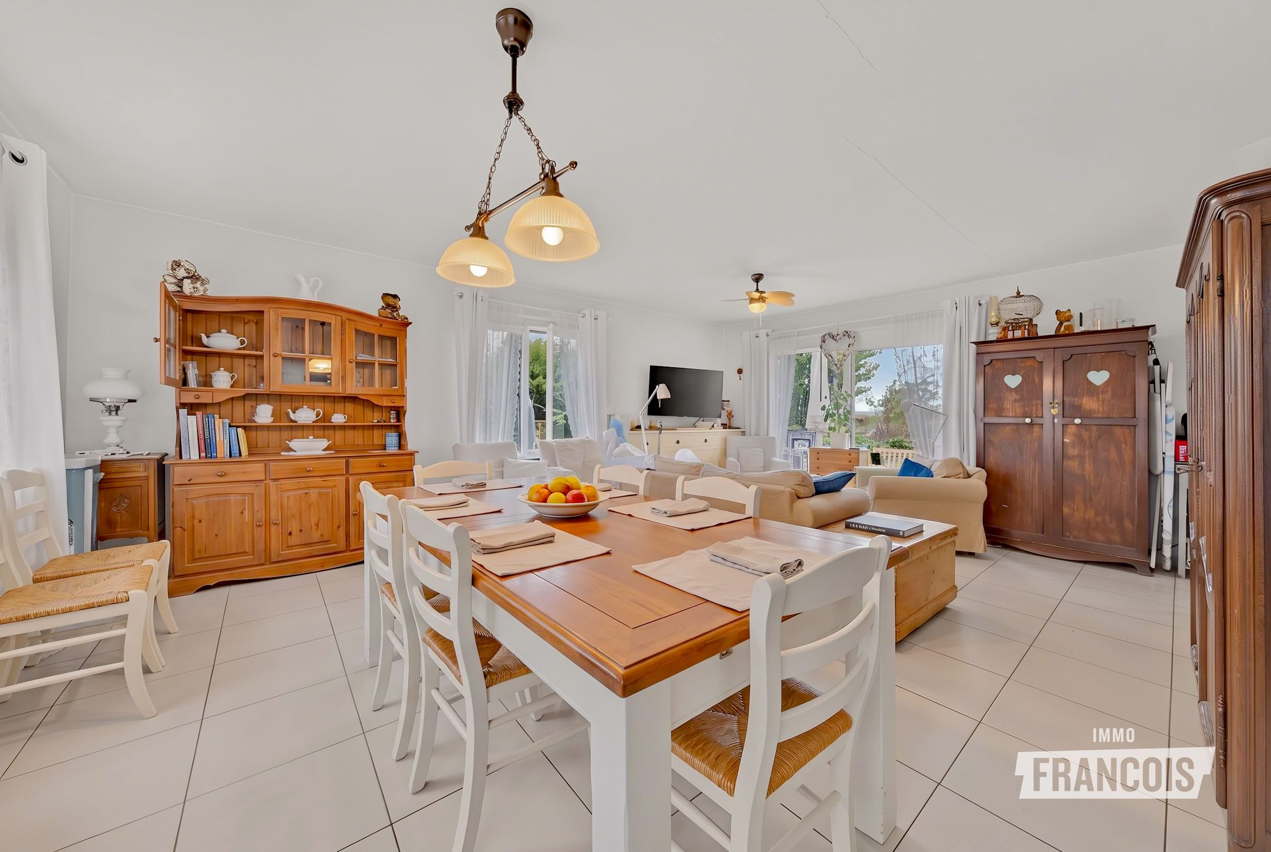 Instapklare halfopen woning met garage en landelijk uitzicht in Esen te koop! - foto 4