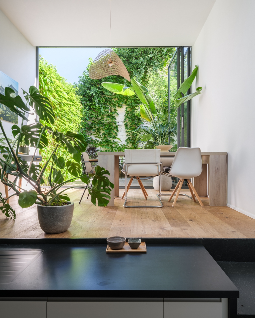Opportuniteit - omgeving Visserij. Instapklare en unieke burgerwoning met split-levels,  3slpk’s + bureauruimte en aangename stadstuin op een zeer gegeerde locatie te Gent. - photo 5