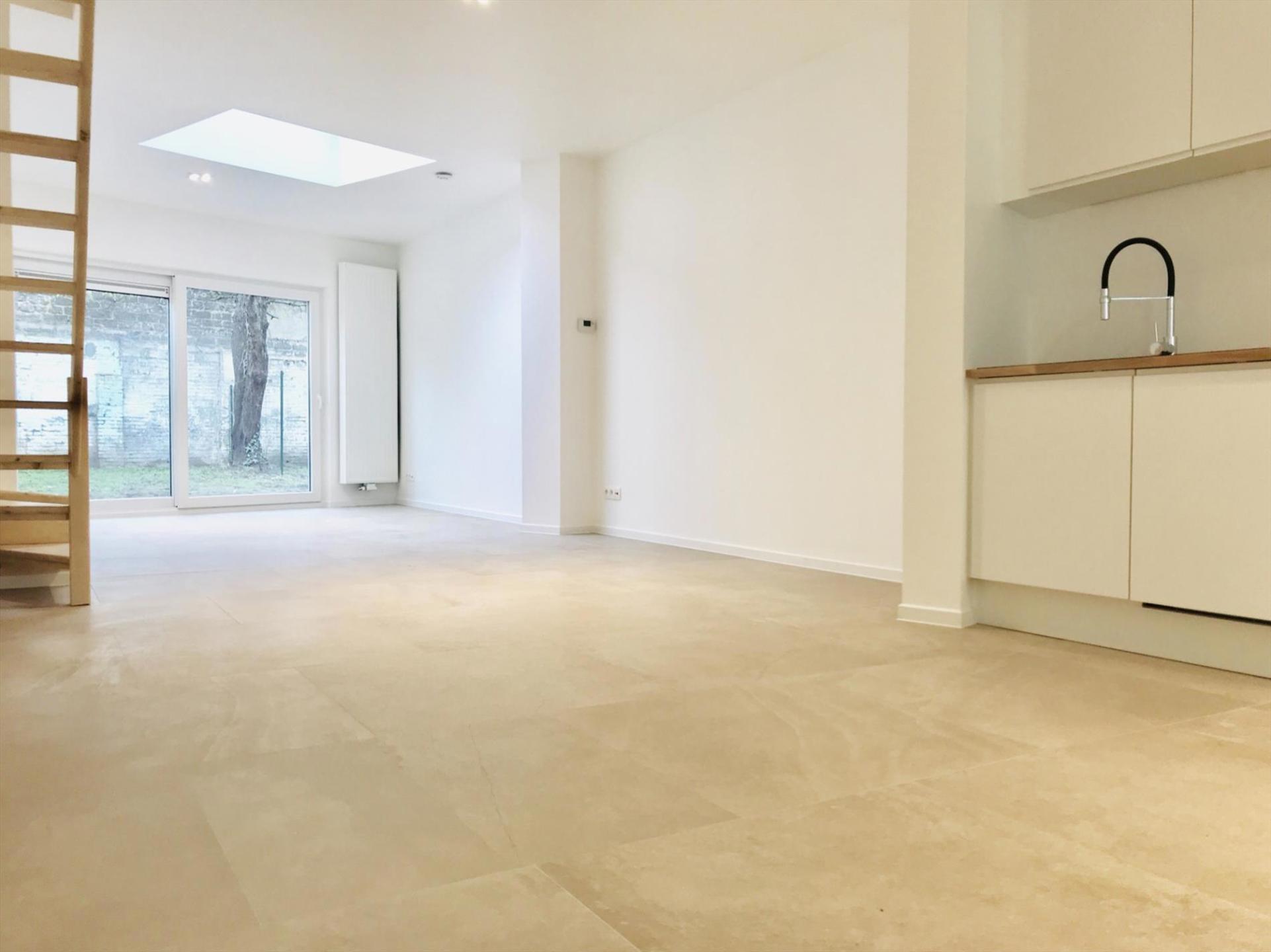 Woning met 3 slaapkamers en terras - foto 2