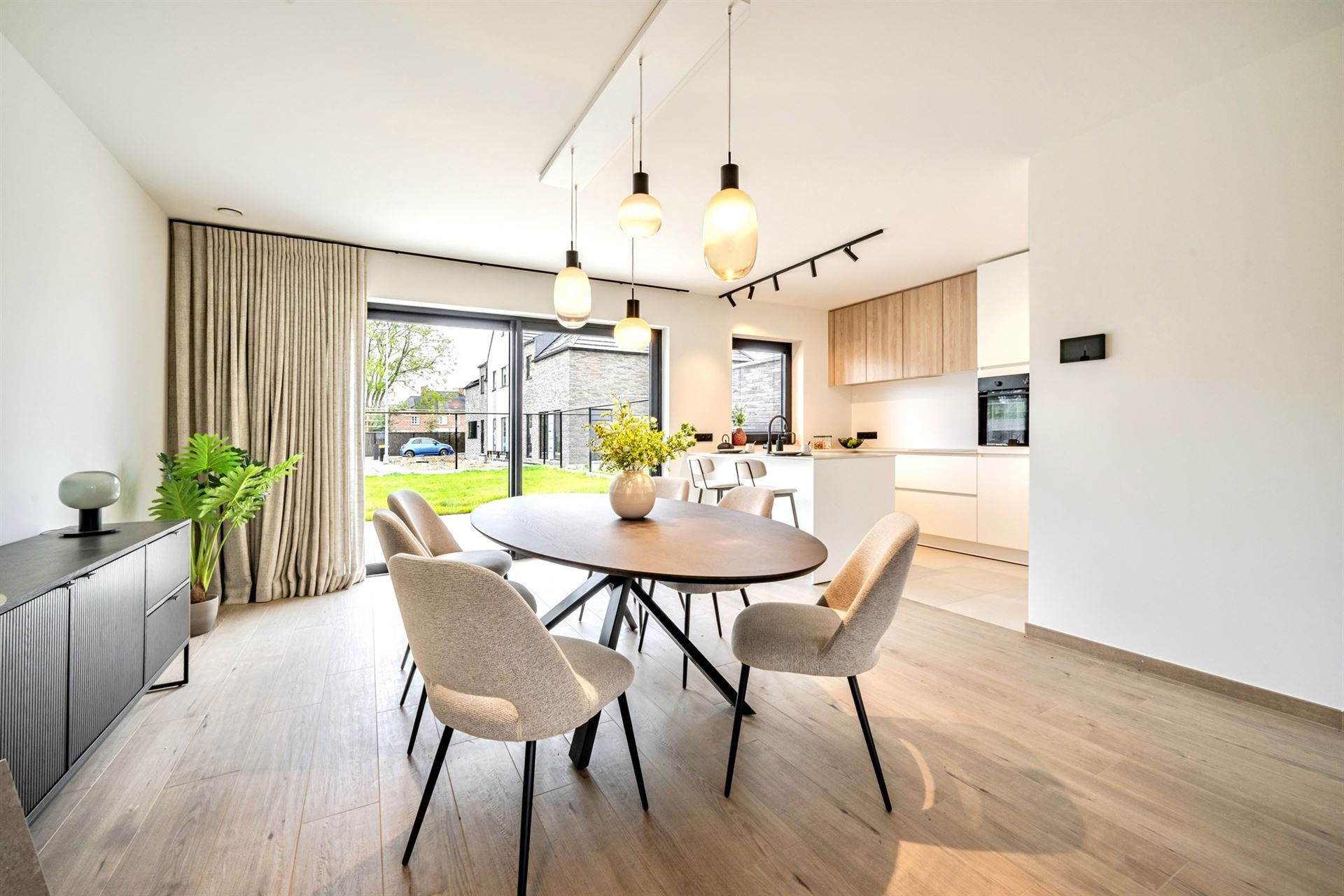 Kwalitatieve nieuwbouwwoning met tuin, carport en 3 slaapkamers. - foto 1