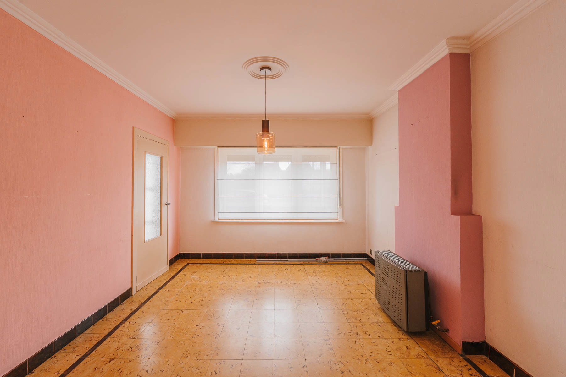 Uitstekend onderhouden woning met mooie tuin - foto 4
