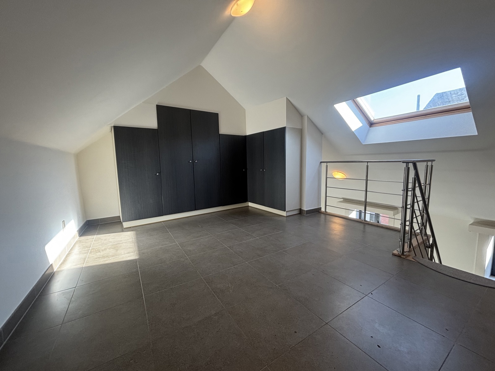 Ruime studio hartje Leuven! - foto 3