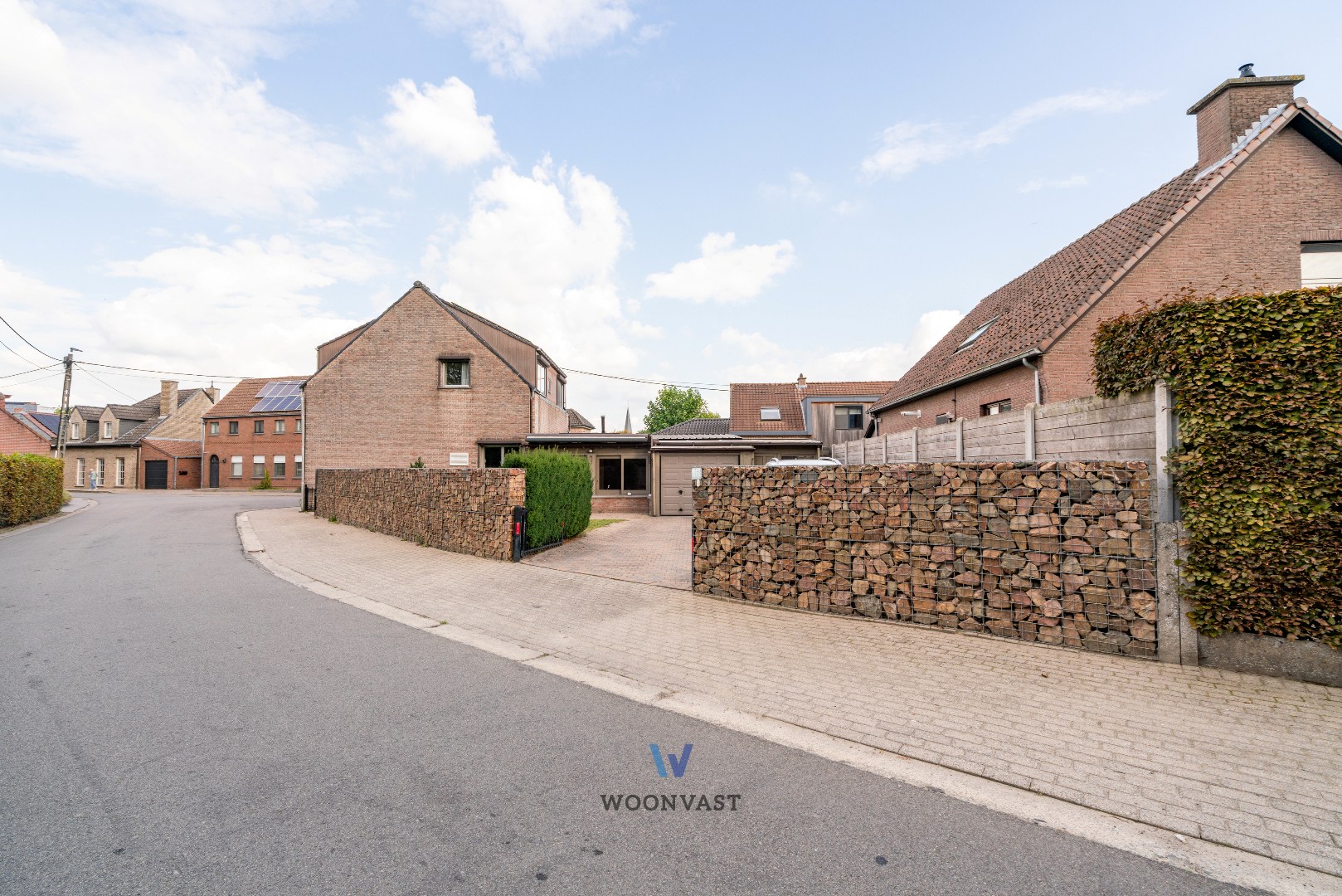 Gezinswoning met 4 slaapkamers te Moerzeke! - foto 2