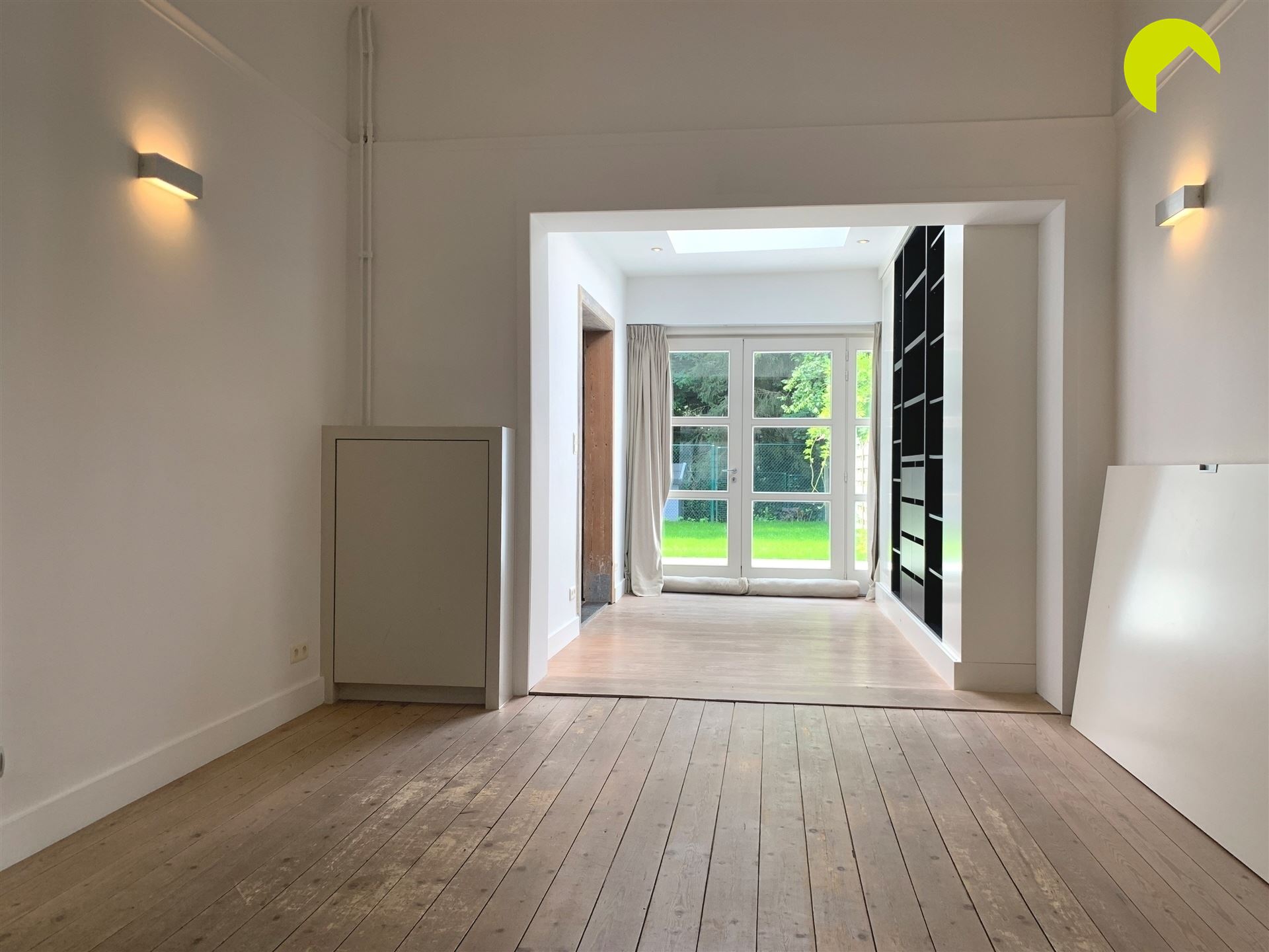 Zeer charmante en ruime woning op een absolute toplocatie! - foto 5