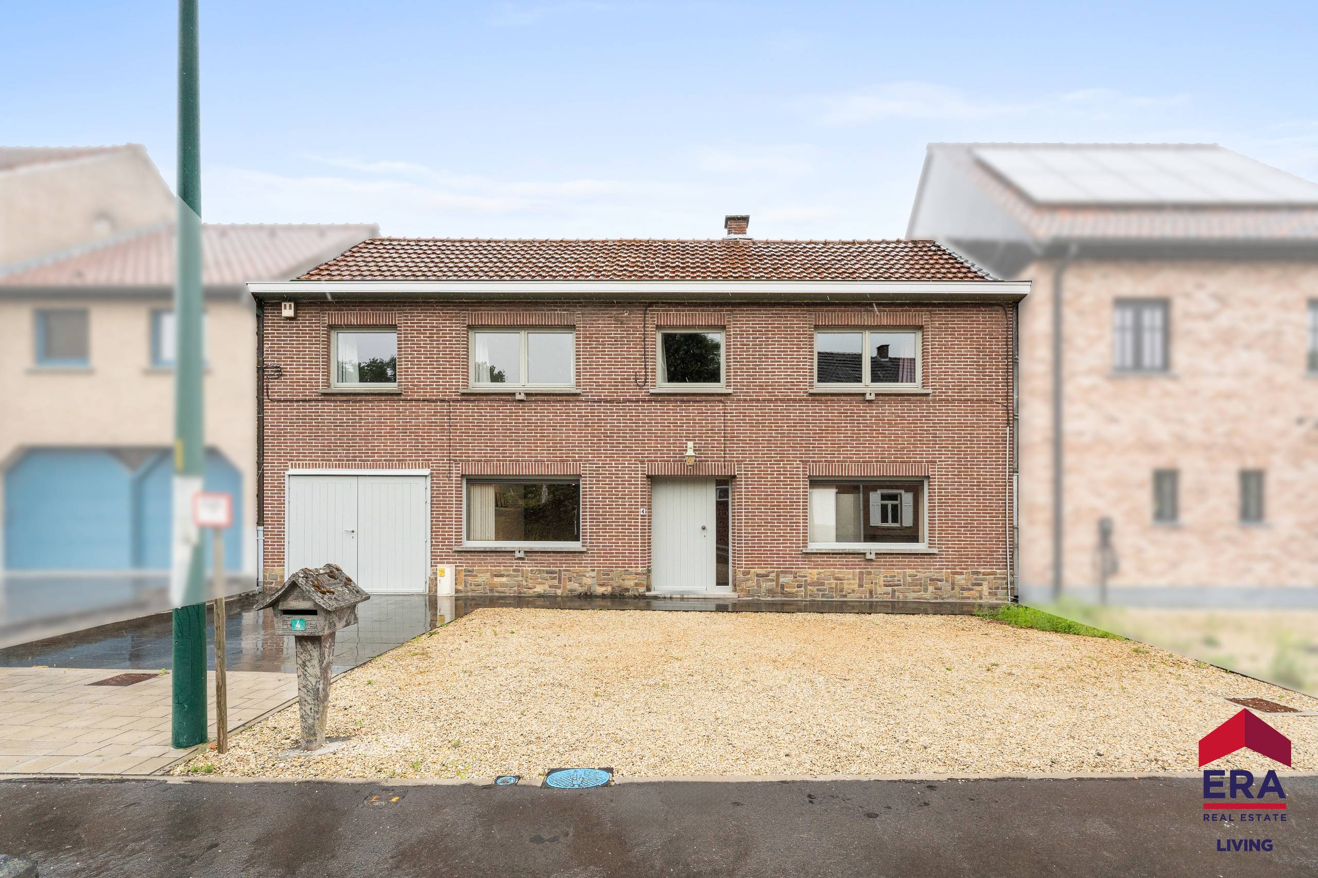 Ruime gezinswoning met 4 slaapkamers, garage en zonnige tuin - foto 4