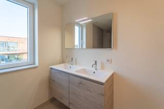 Kalverstraat, Roeselare | Lot 11Op zoek naar een instapklare, stijlvolle woning in een gezellige, kindvriendelijke buurt? Deze prachtige nieuwbouw in...