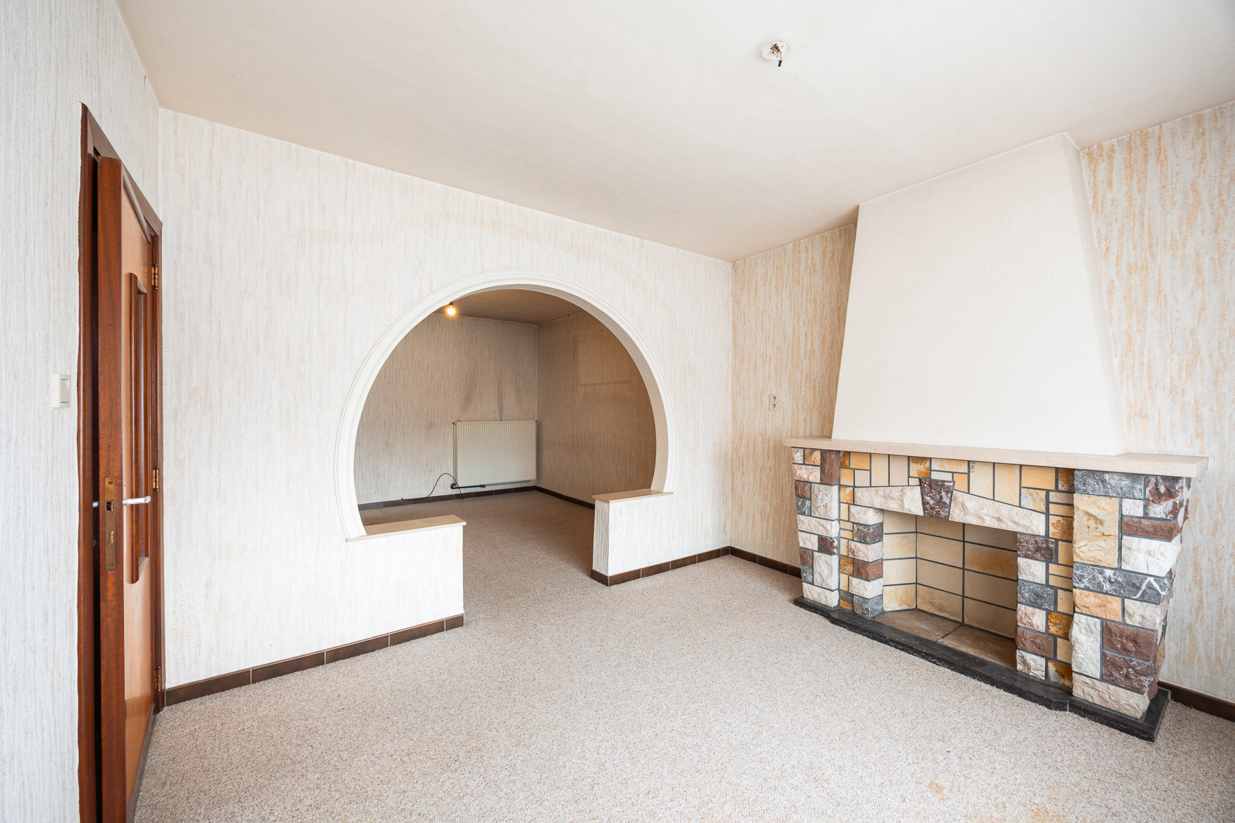 Karakterwoning met veel renovatiepotentieel op toplocatie - foto 5