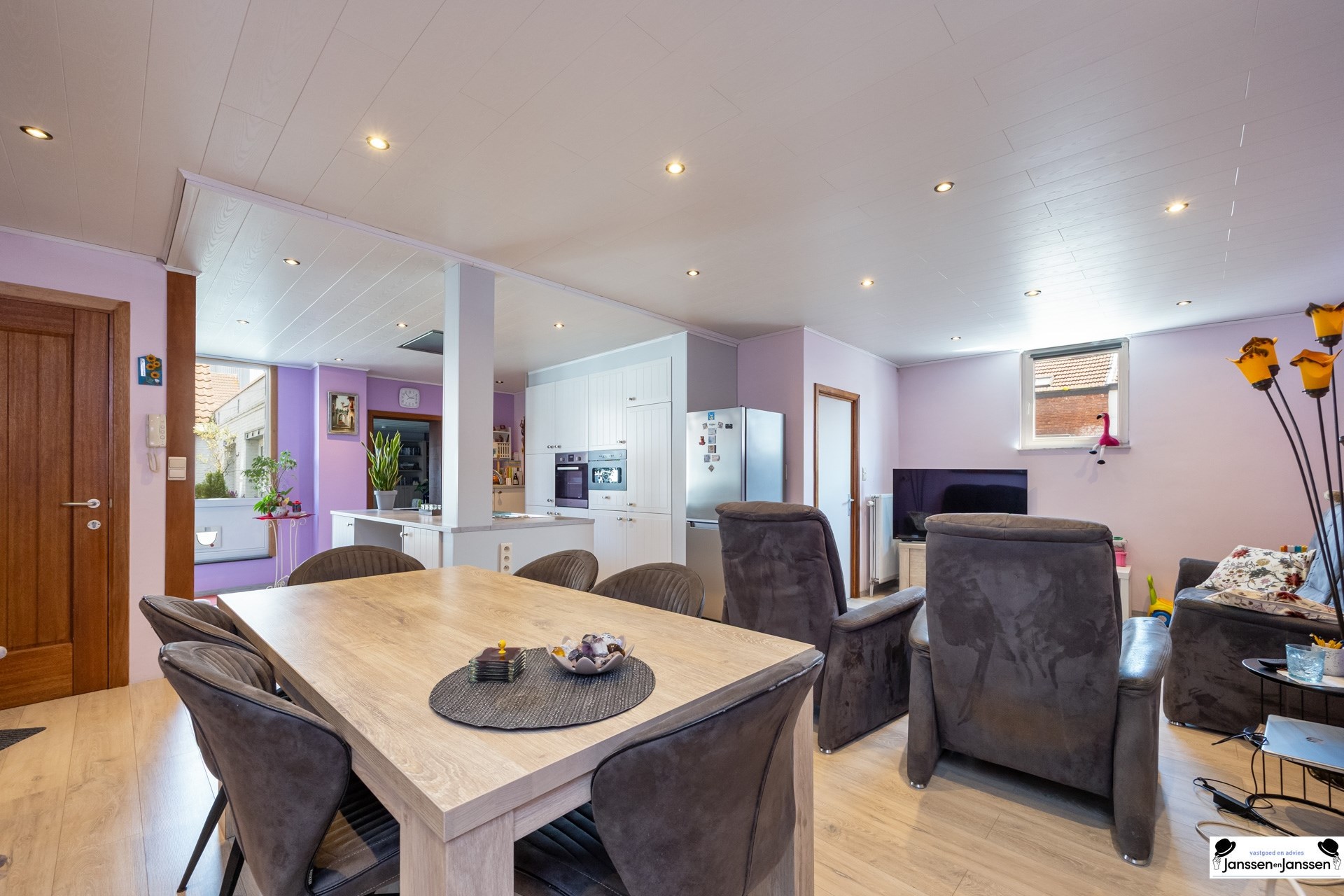 Ruim appartement in voormalige suikerfabriek Merksem - foto 3