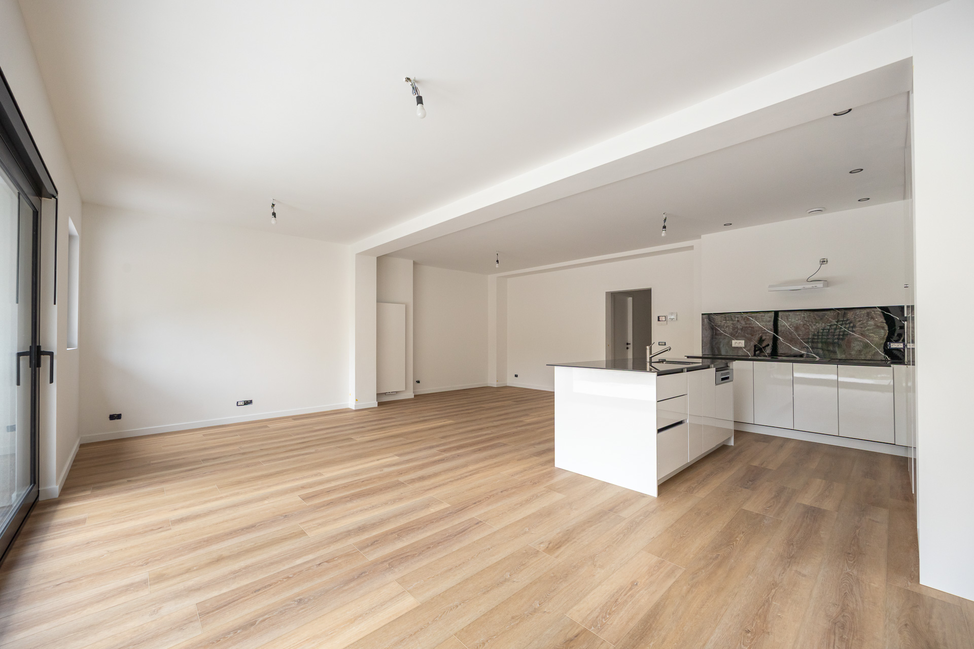 Appartement à louer à Anvers avec 2 chambres - photo 2