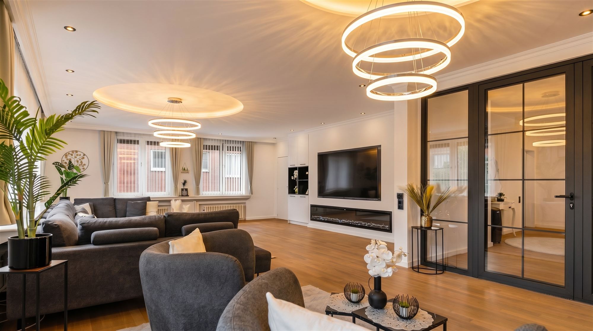 Prestigieuze woning met gelijkvloerse kangoeroewoning. - foto 5