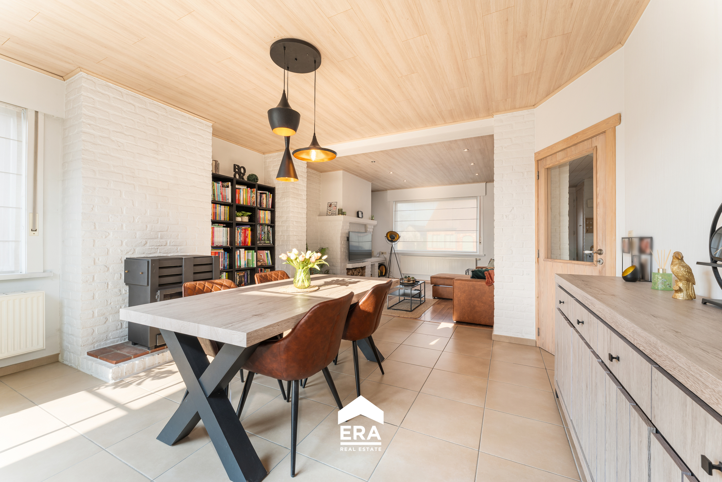 Gezinswoning met 3 slaapkamers, bijgebouw en tuin (766 m2) - foto 5