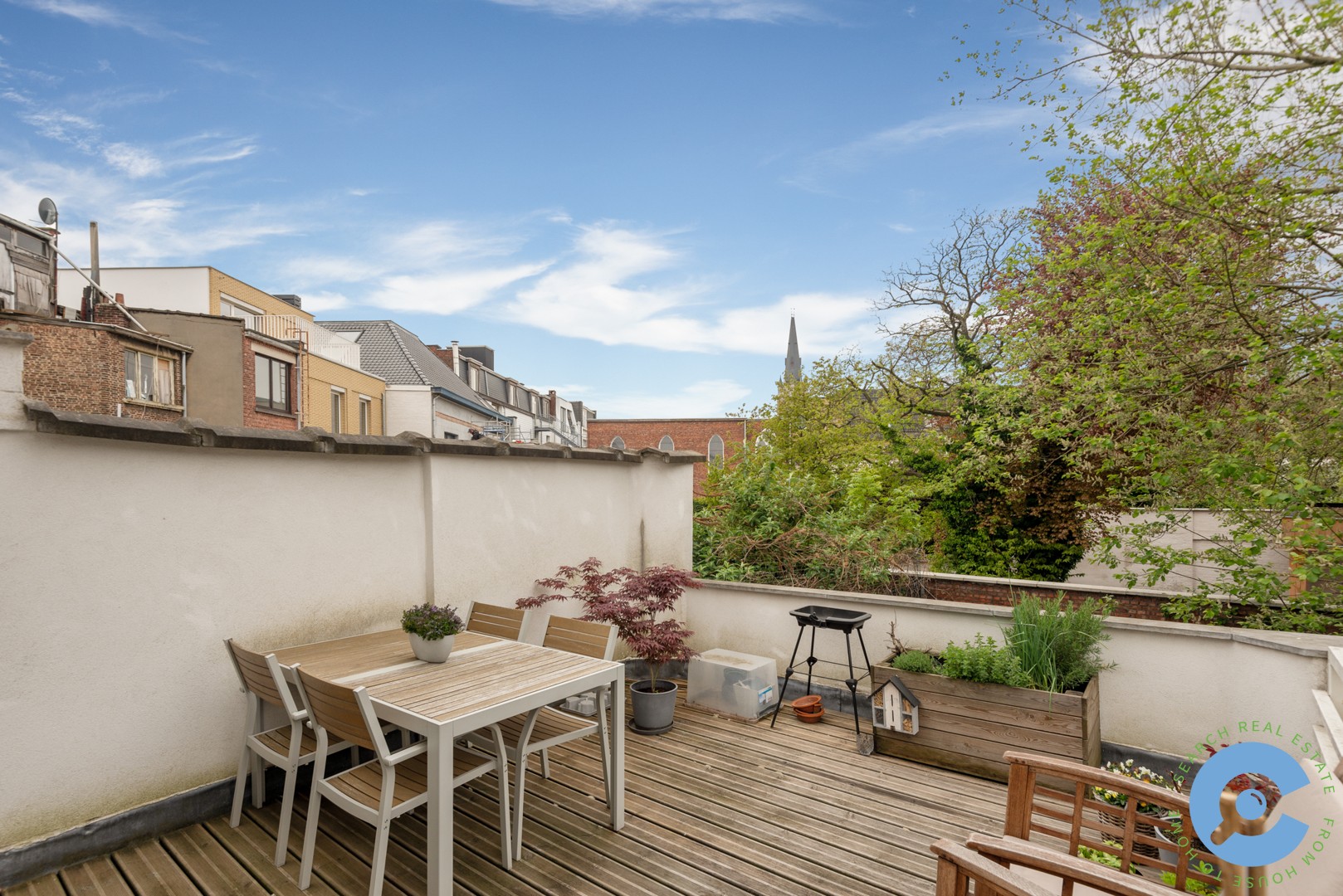 Appartement met 2 slaapkamers en heerlijk terras! - foto 2