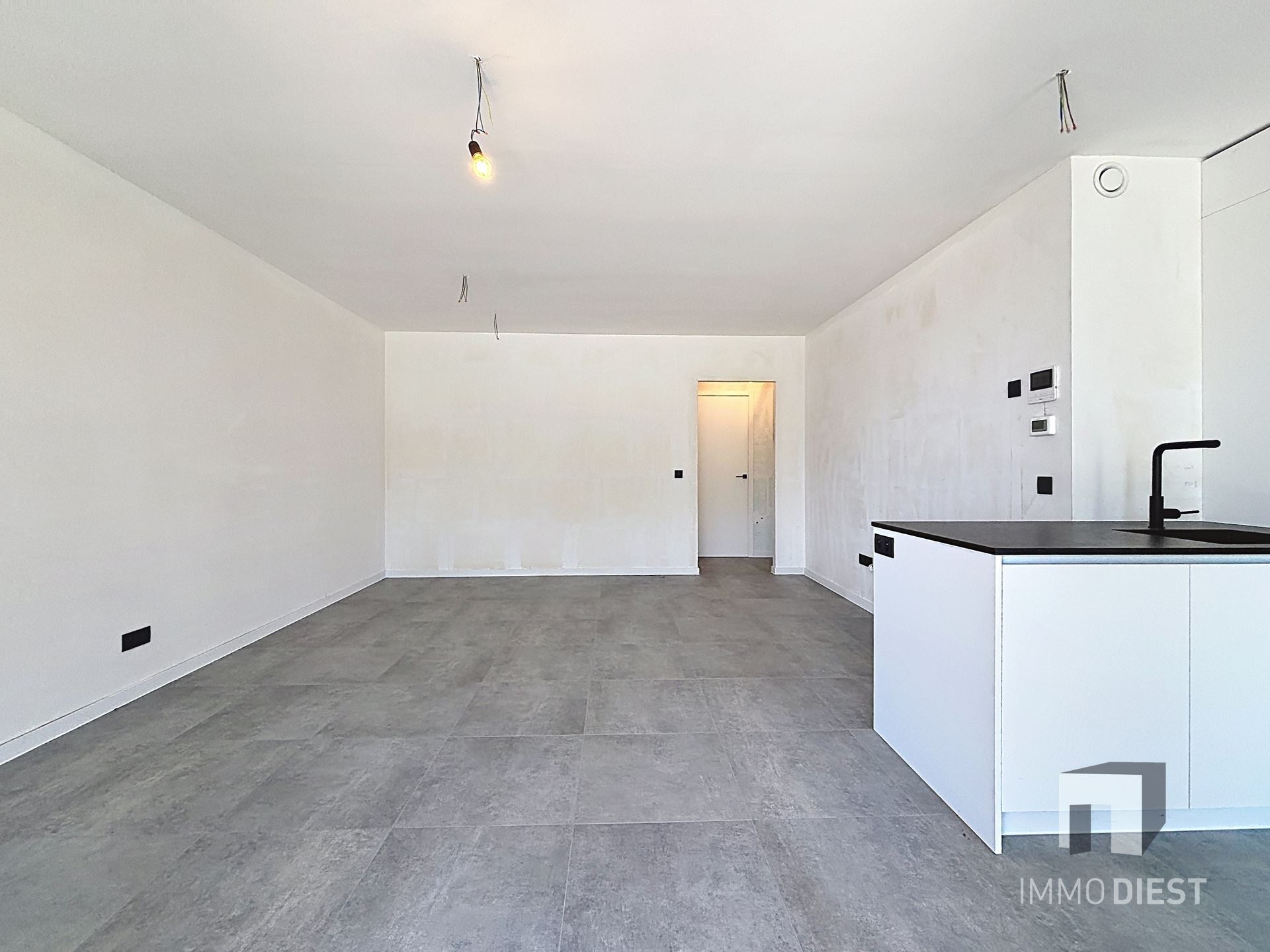 Gelijkvloers appartement met 2 slaapkamers. - foto 3