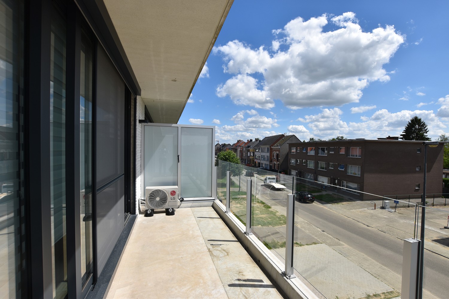 Prachtig nieuwbouwappartement te huur te Wommelgem - foto 2