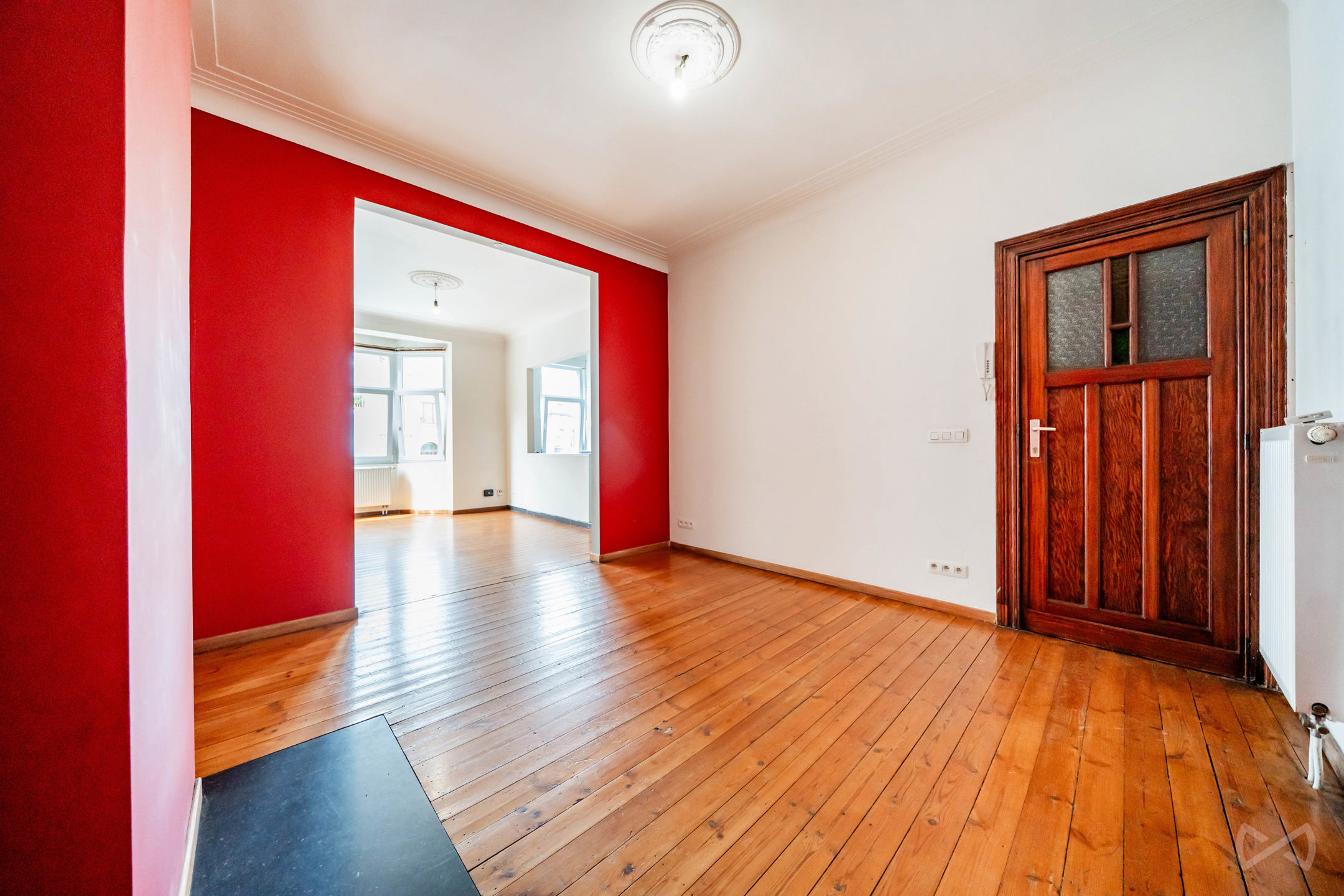 TE KOOP IN SCHAARBEEK - Appartement 2 SLK + Terrass - foto 4