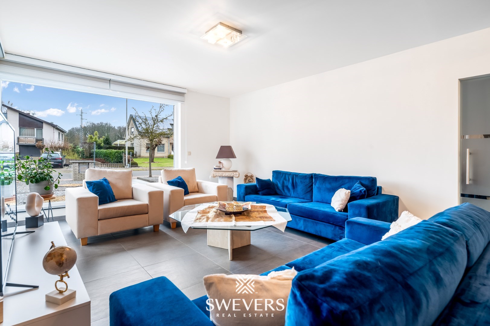 Zeer ruime, instapklare woning met 5 slaapkamers en 3 badkamers in Heusden-Zolder - foto 4