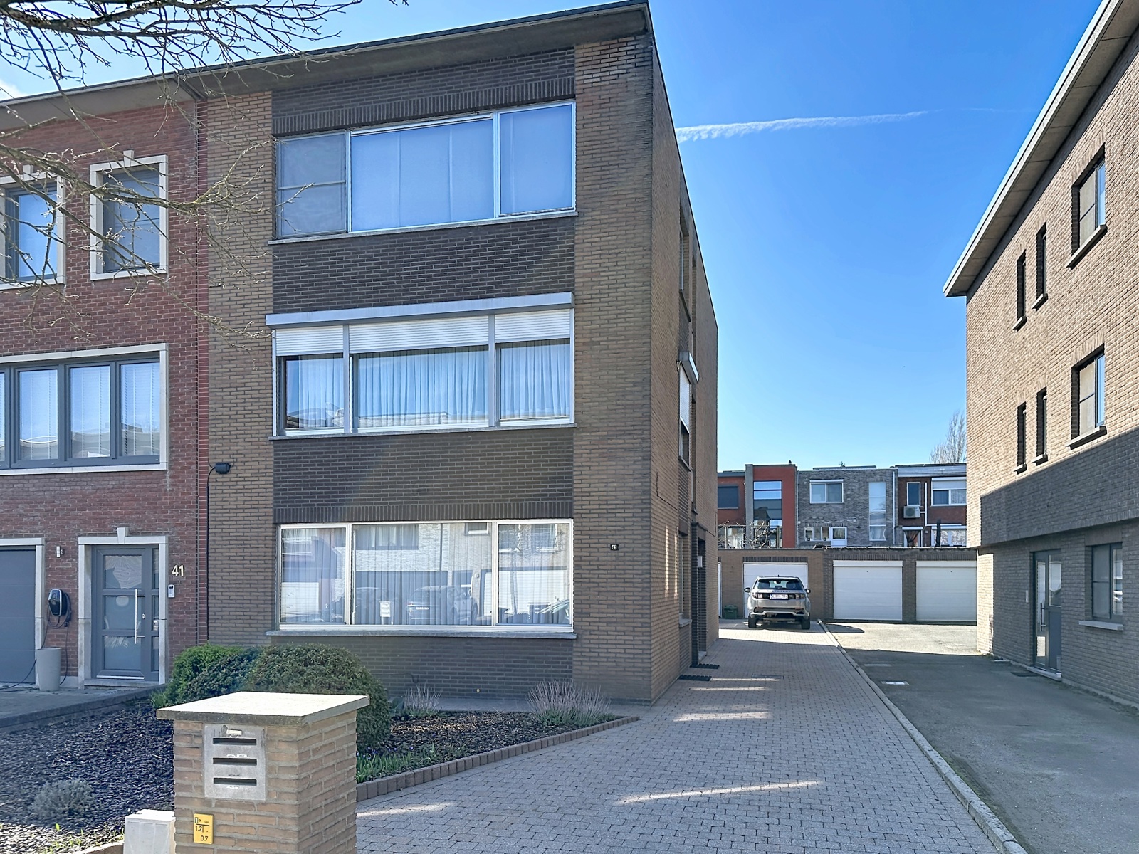 Gelijkvloers 2 slaapkamers appartement vlakbij centrum Aartselaar - foto 2