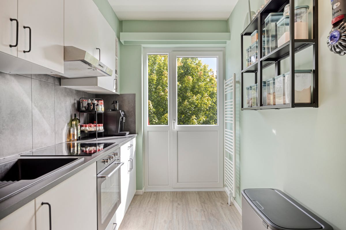 Lichtrijk appartement met garage op toplocatie in Brasschaat - foto 4