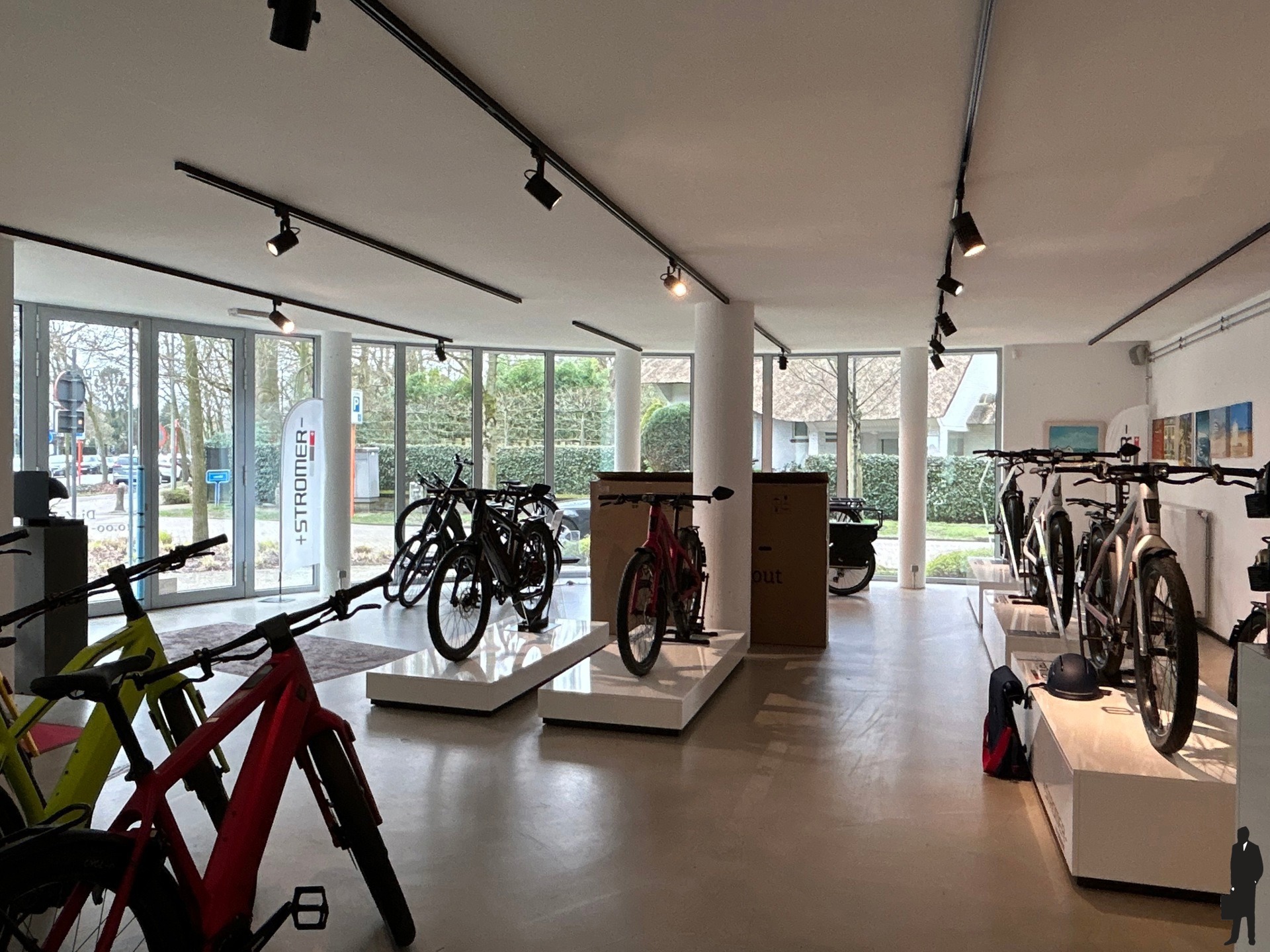 Commercial for rent in Brasschaat - photo 2