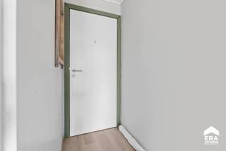 Over de woningOp zoek naar een slimme investering of je eerste eigen stek? Deze efficiënte studio op de derde verdieping combineert comfort, ligging...