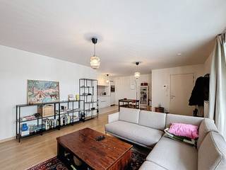 Handelsgalerij 6– 1000 Brussel – Ruim en stijlvol 2-slaapkamerappartement te huurDit ruime appartement bevindt zich op de 4e verdieping van het...