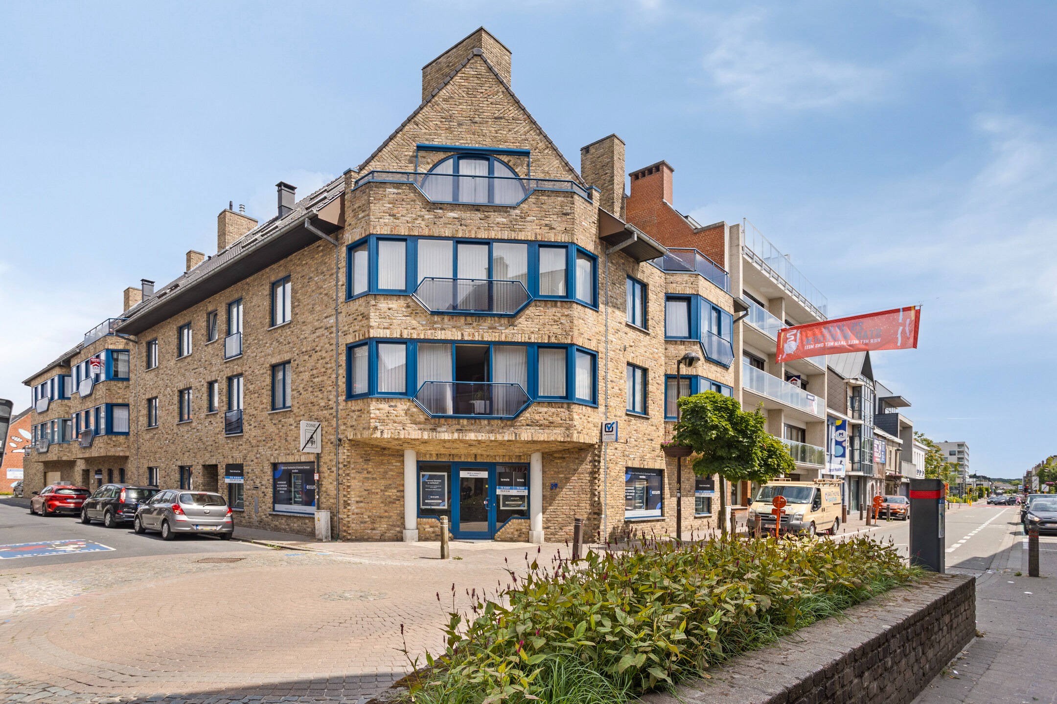 Ruim en uniek appartement te koop in centrum Waregem - foto 1