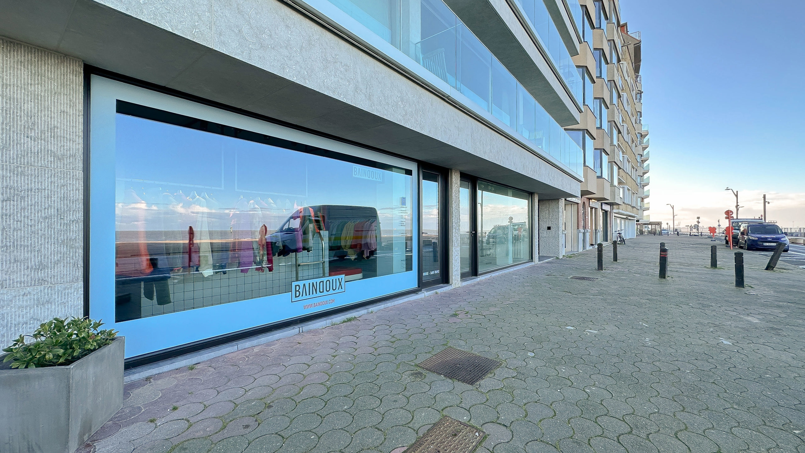 Perfect gelegen HANDELSPAND op de ZEEDIJK bij het Albertplein - foto 4