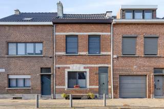 Instapklare en energiezuinige eengezinswoning met 3 slaapkamers, zuid-west tuin en mog. tot garage. Gelegen in een rustige en gegeerde woonwijk in...