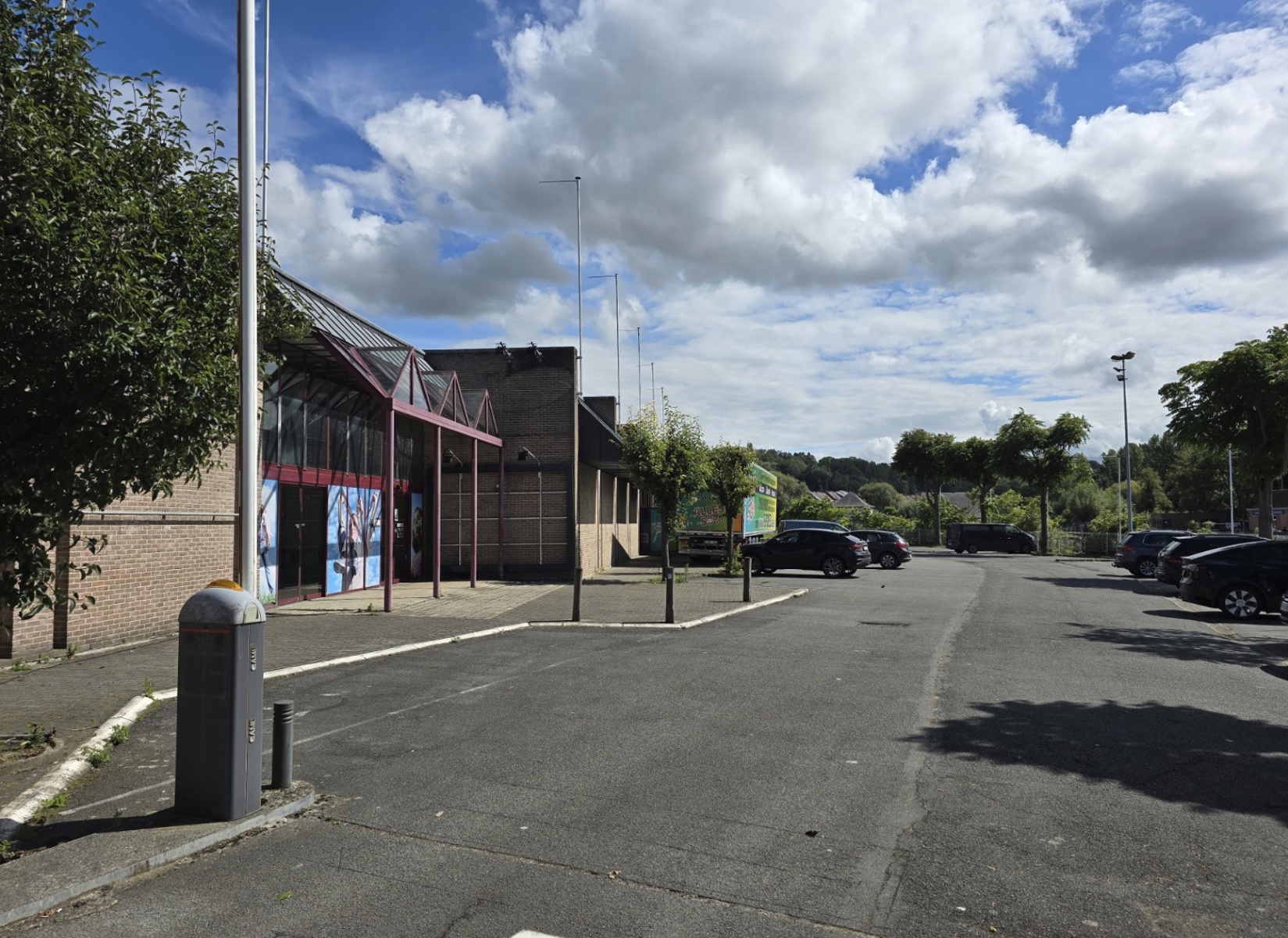 Polyvalent handelspand/kantoren pand op topligging - foto 2