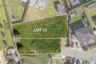 Bouwgrond te Brakel, gelegen in de rustige verkaveling "Meierij".Kenmerken :- op het einde van een doodlopende straat- geen doorgaand verkeer-...