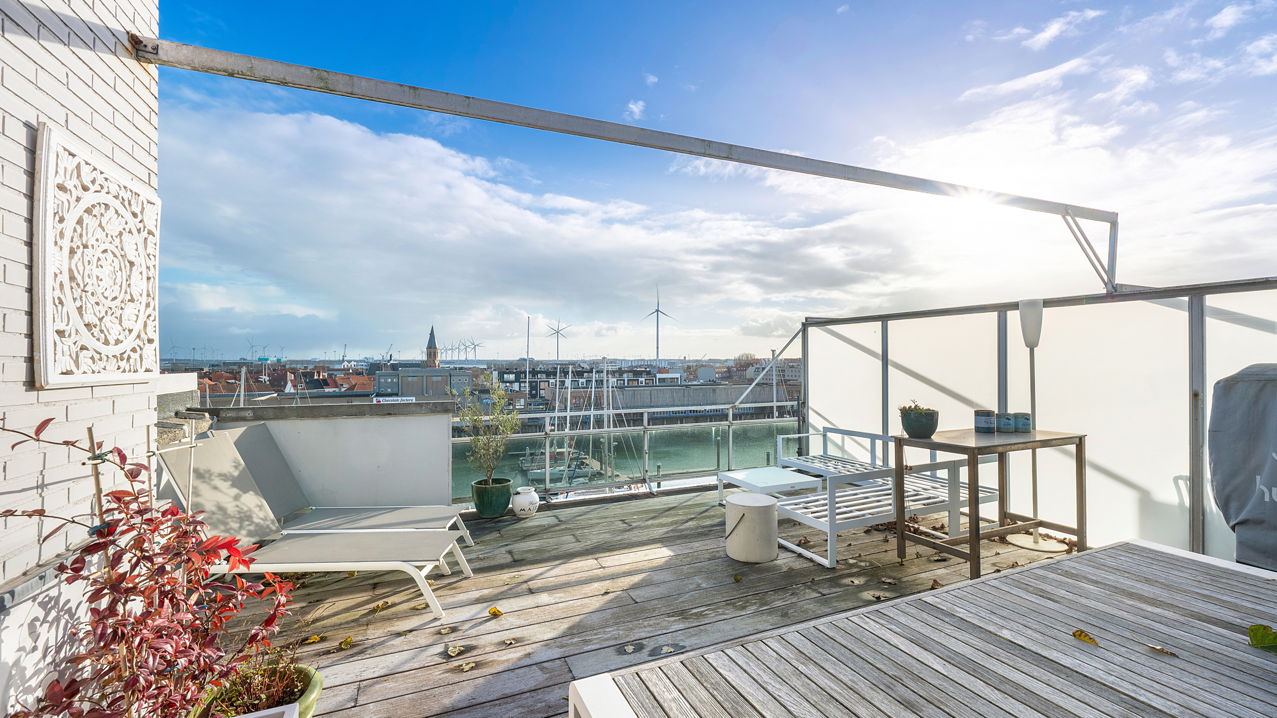 Zonnig penthouse met prachtig uitzicht op water en haven - foto 2