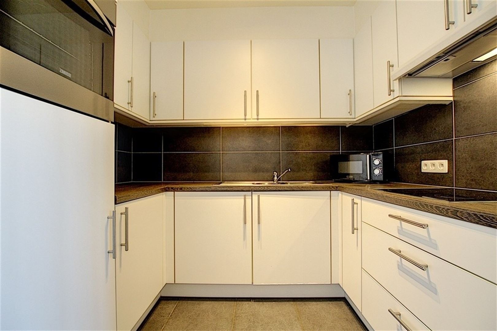 Recent appartement met balkon - foto 5