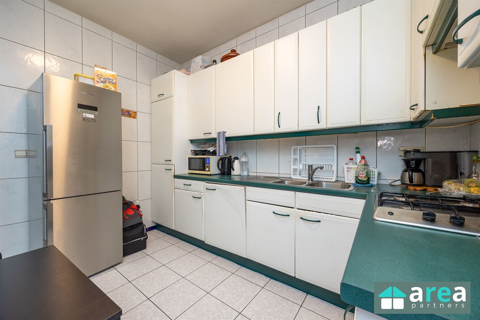 Ruime woning met 6 slpk en koer - foto 5