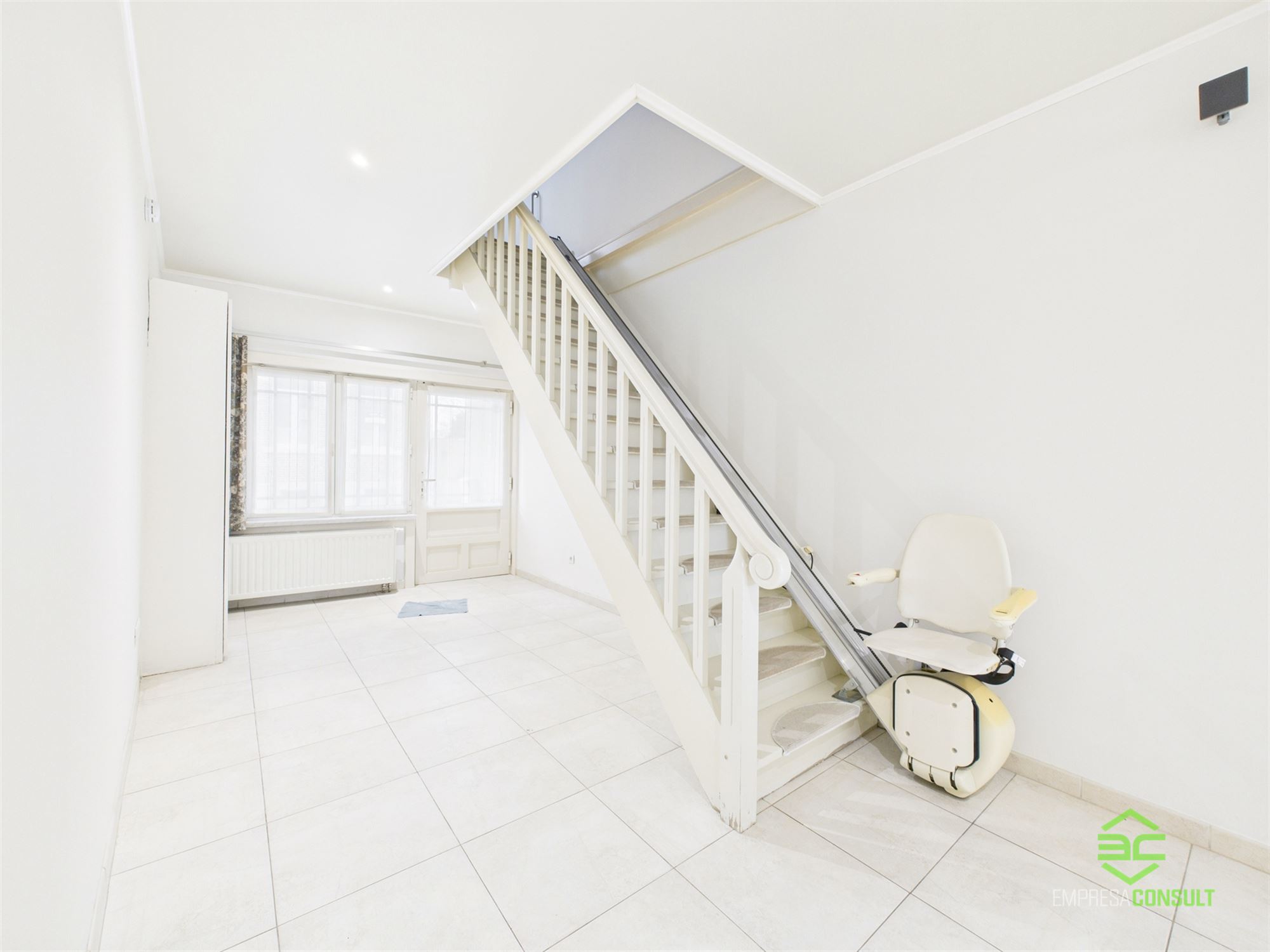 Instapklare woning met 1 slpk in het centrum! - foto 2