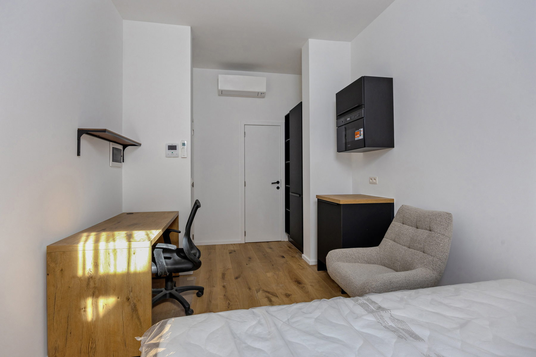 Studentenkamer eigen sanitair - AJ 2026-2027  - foto 2