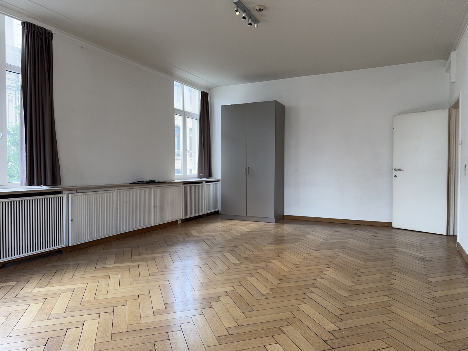 Ruime lichtrijke studentenkamer 42m² - foto 5