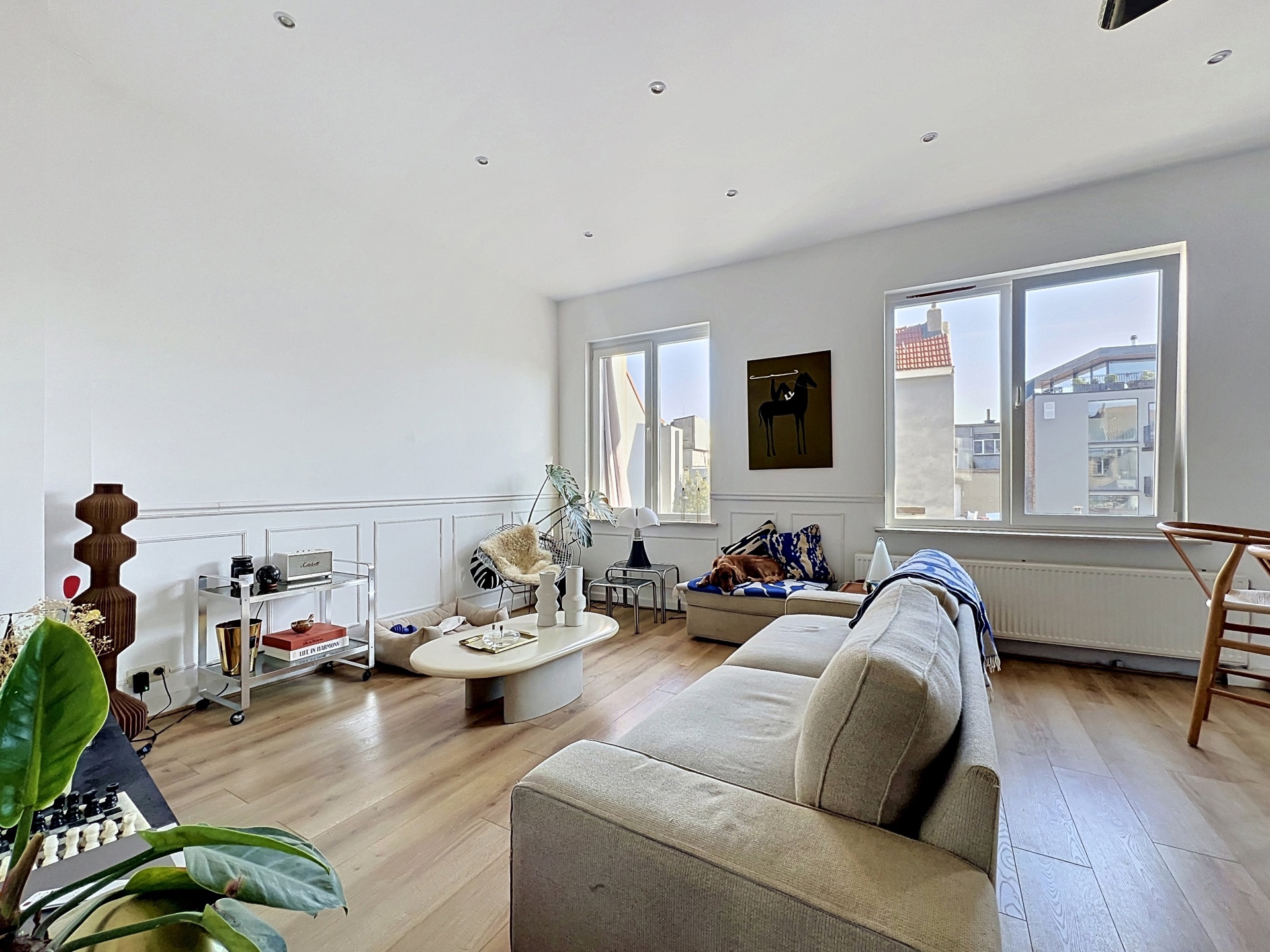 TE KOOP – Appartement met 2 slaapkamers en terras in Elsene - foto 4