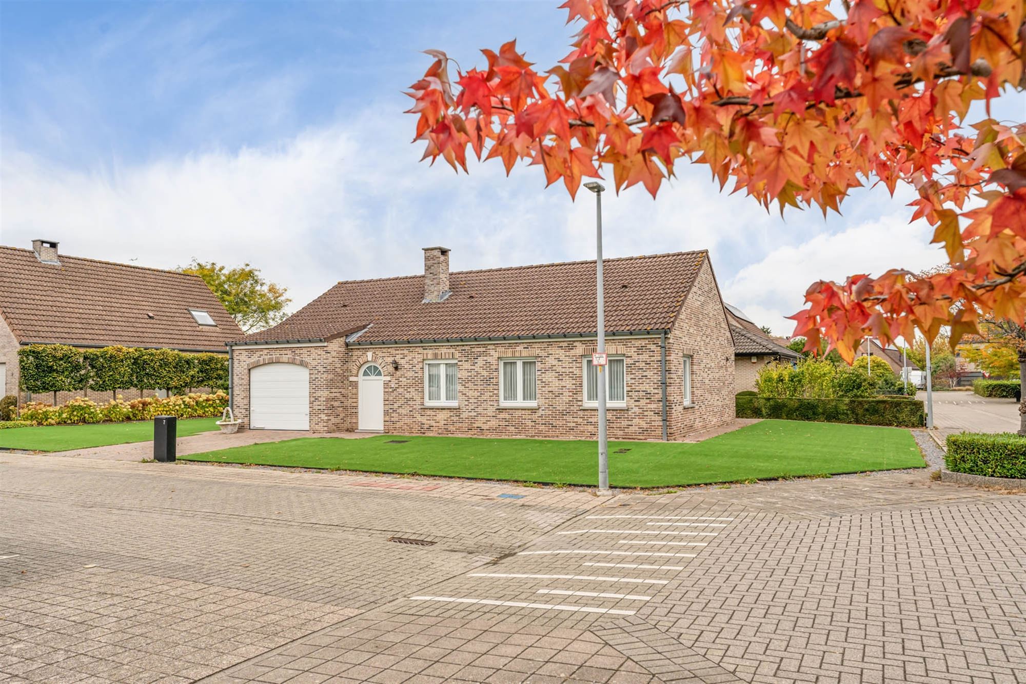 Charmante laagbouwwoning op een zeer rustige locatie - foto 1