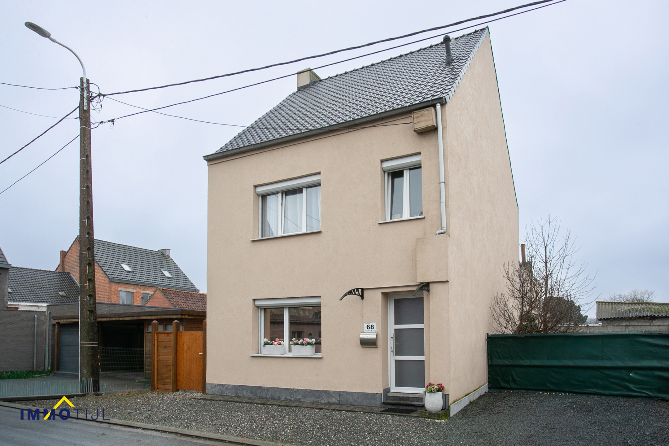 Instapklare woning, rustig gelegen in Baasrode! - foto 1