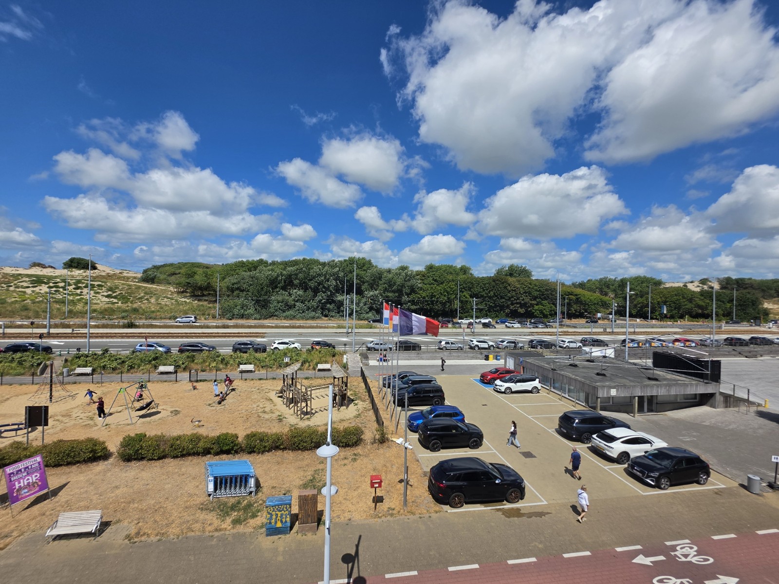 Appartement met prachtig uitzicht te Bredene Duinen. - foto 4