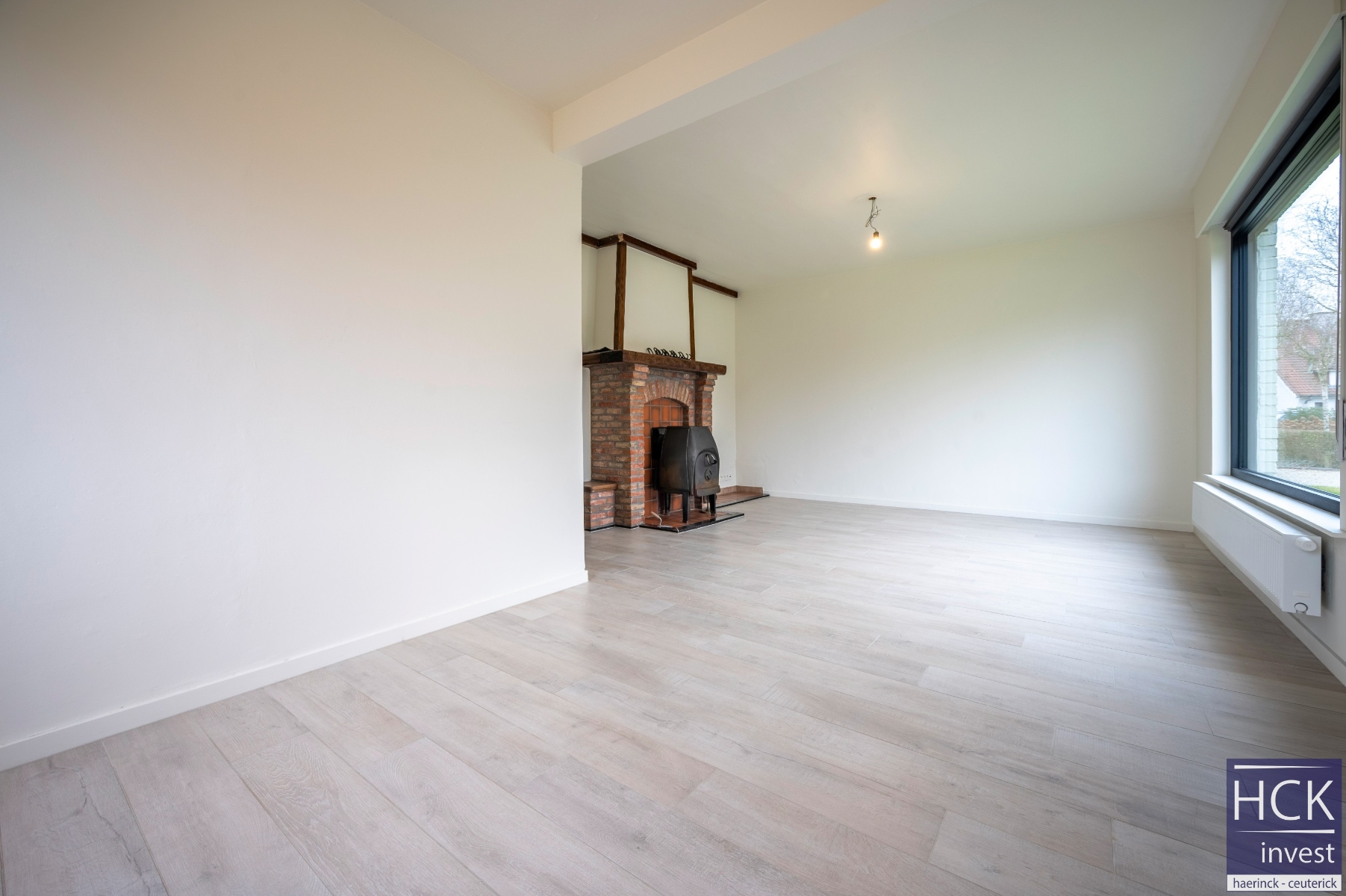 WAREGEM - Totaal gerenoveerde woning met 3 SLPK in residentiële omgeving - foto 3