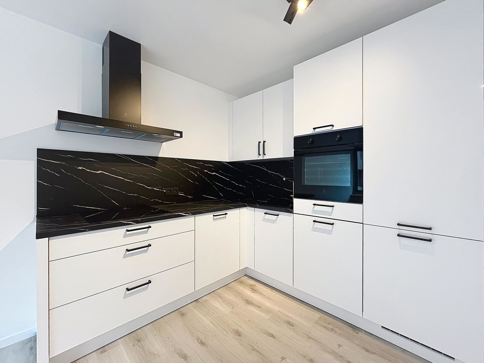 Apartment for sale in Roeselare with 2 bedrooms - photo 5