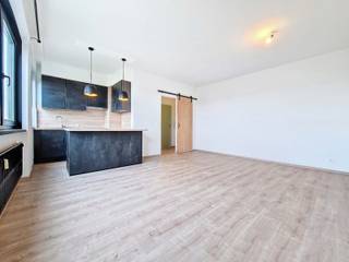 We Invets Namur vous propose... 0471 34 67 75