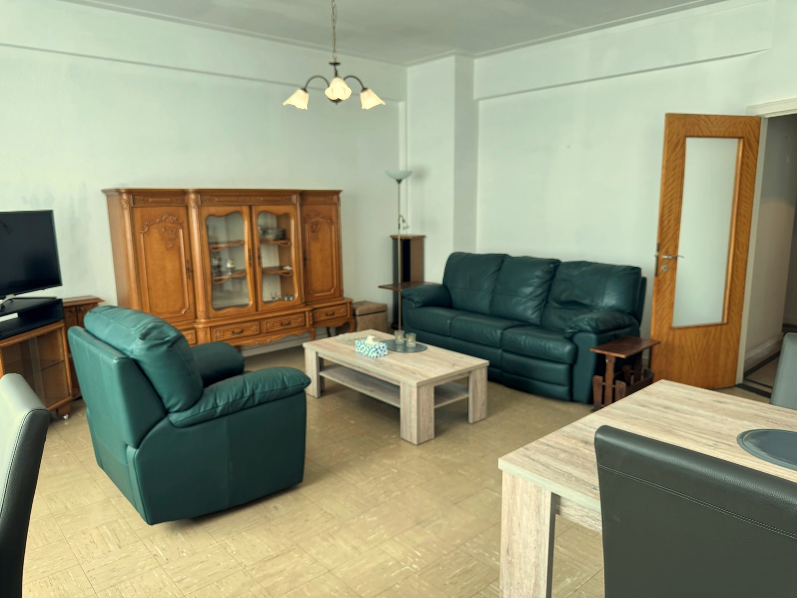 RUIM BEMEUBELD 1-SLAAPKAMERAPPARTEMENT OP CENTRALE LIGGING! - foto 5