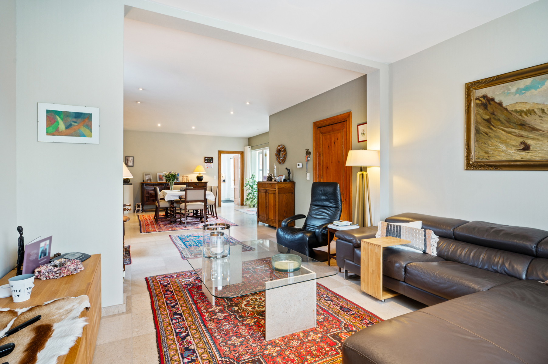 Goed onderhouden woning met praktijkruimte. - foto 3