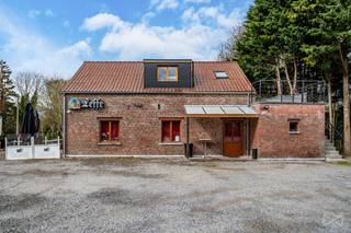 Commercieel te koop in Hannuit