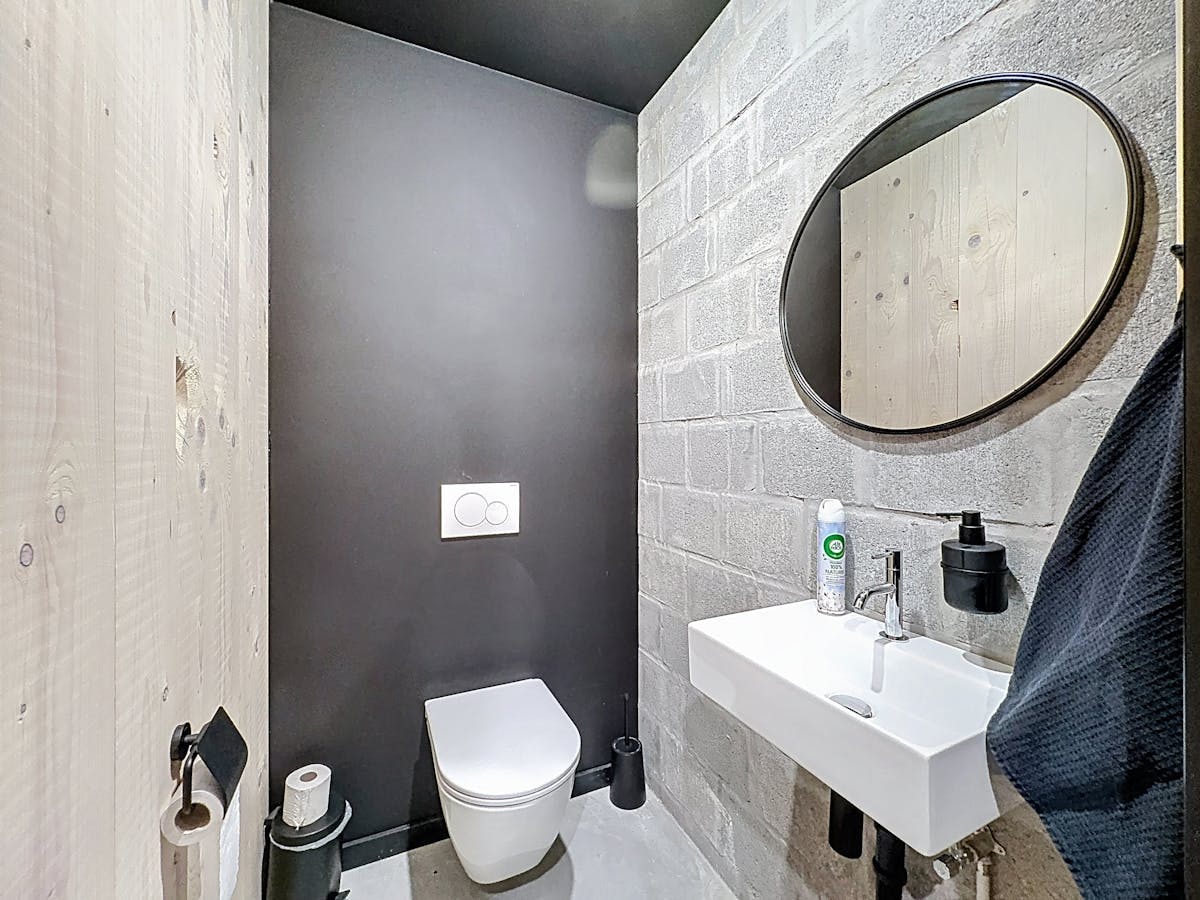 Étage de bureaux dans un immeuble moderne à louer à Anvers - photo 5